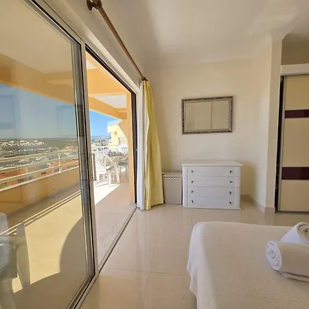 Marina Mar Ocean View By Sapvillas Appartamento *